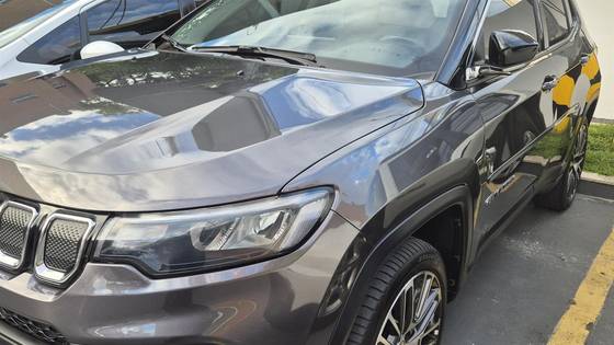 JEEP COMPASS 2.0 TD350 TURBO DIESEL LIMITED AT9 JEEP COMPASS 2.0 TD350 TURBO DIESEL LIMITED AT9